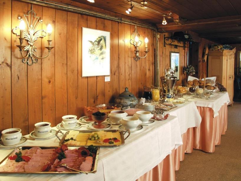 Hotel Adler Garni ヒルシュエック エクステリア 写真
